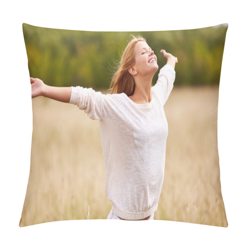 Personality  Happy Young Female Enjoying Freedom Pillow Covers