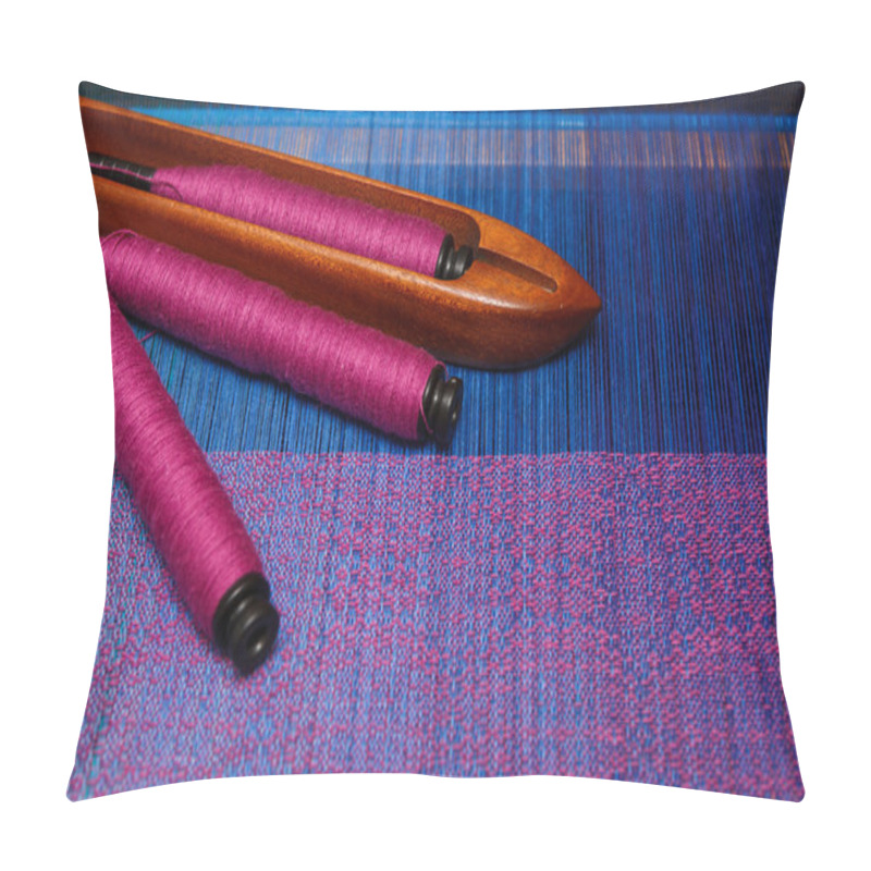 Personality  Weaving Shuttle With Spools Of Thread On The Blue Warp Pillow Covers