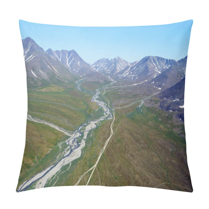 Personality  Chukotka Mountains Near The Village Of Egvekinot, A View From Above Pillow Covers