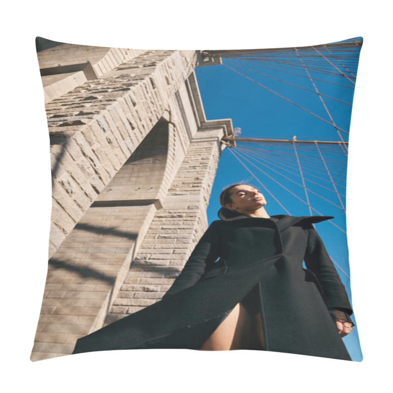 Personality  A Woman In A Black Coat Stands Against The Backdrop Of The Brooklyn Bridge. Pillow Covers