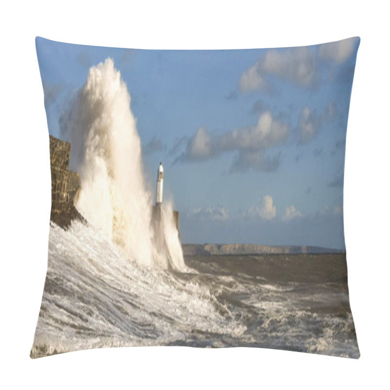 Personality  PORTHCAWL, WALES - OCTOBER 2018: Waves Crashing Against The Harbour Wall In Evening Sunlight At High Tide In Porthcawl, Wales. Pillow Covers