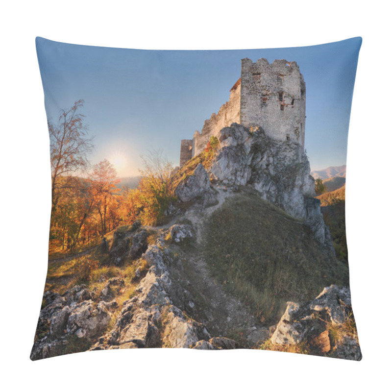 Personality  Slovakia - Ruin Of Castle Uhrovec At Nice Autumn Sunset Landscap Pillow Covers