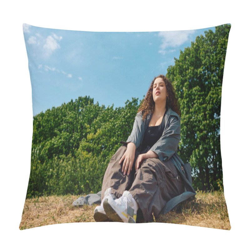 Personality  A Joyful Plus Size Woman Relaxes On A Hilltop Under A Clear Blue Sky In A Vibrant Field. Pillow Covers