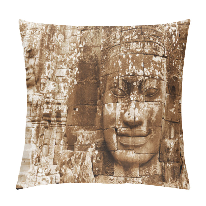 Personality  Bayon Temple In Angkor Wat Pillow Covers