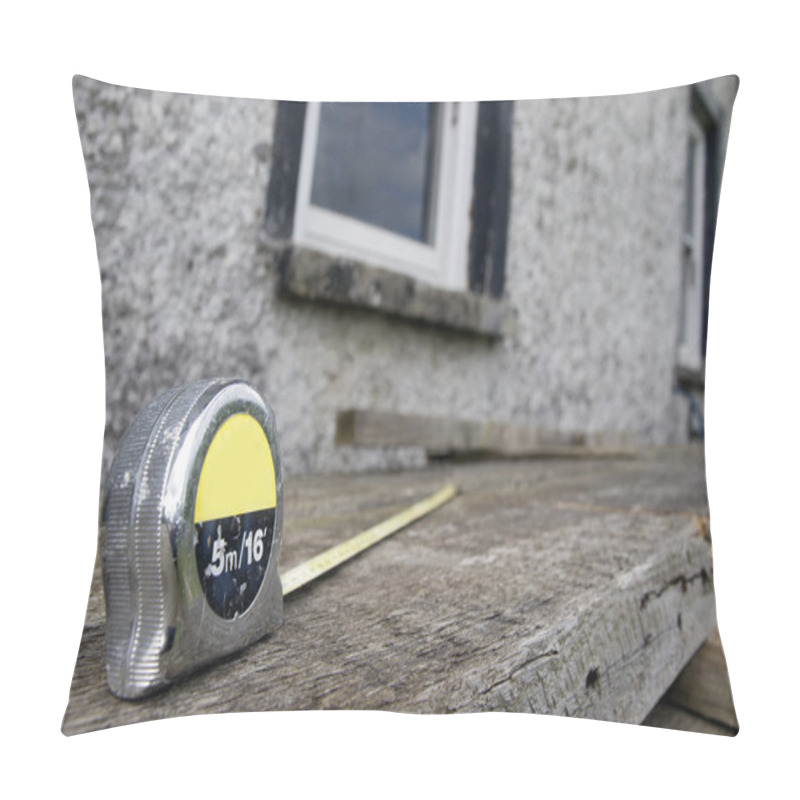 Personality  Builders Diy Tape Measure On Scaffolding At Building Site Pillow Covers