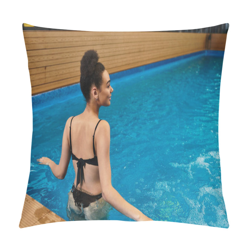 Personality  A Young African American Woman Revels In The Soothing Waters Of A Spa Pool, Embracing Relaxation. Pillow Covers