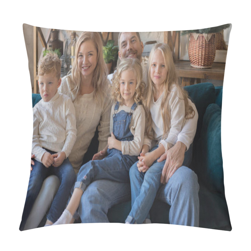 Personality  Happy Family Is Sitting On The Sofa And Having Fun. Pillow Covers