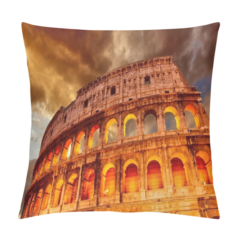 Personality  Colosseum In Rome Pillow Covers