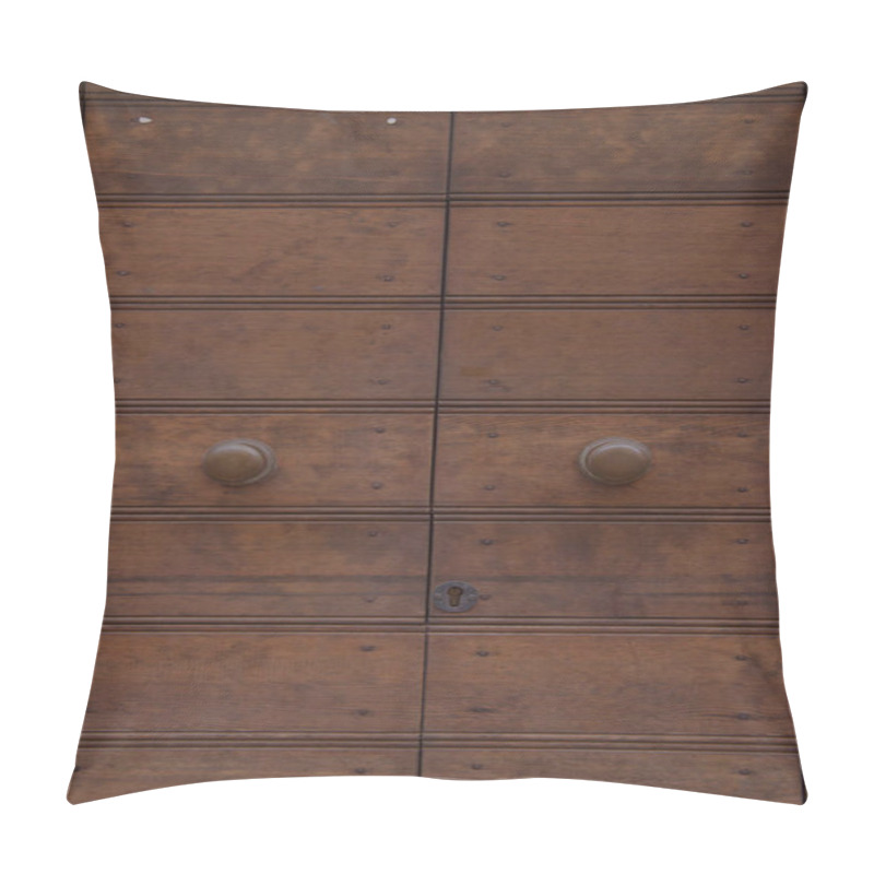 Personality  Old Wooden Door In Building In Rome, Italy Pillow Covers