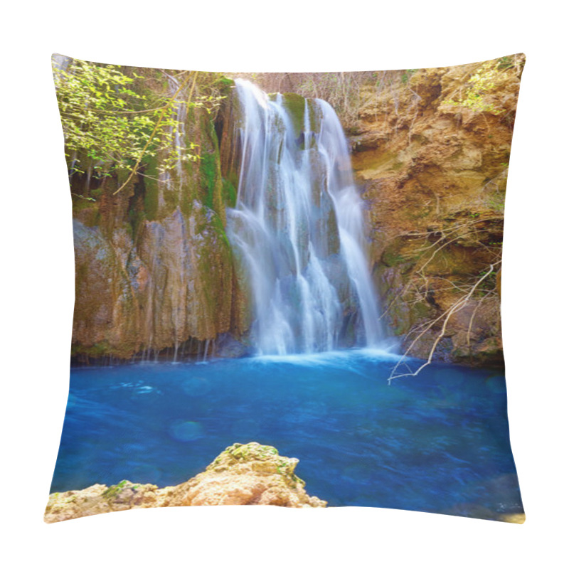 Personality  Canete Waterfalls In Cuenca At Spain Pillow Covers