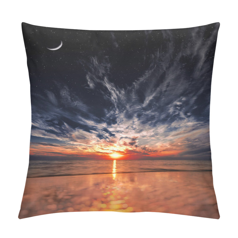 Personality  Beautiful Sunset On The Beach Pillow Covers