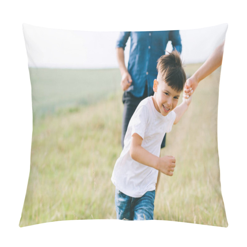 Personality  Cropped Image Of Parents And Son Running On Field Pillow Covers