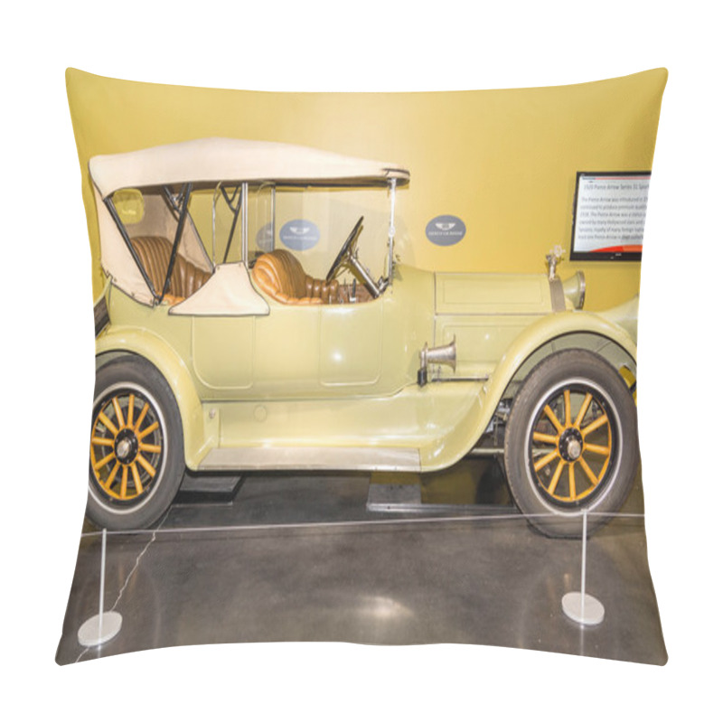 Personality  1929 Pierce Arrow Series 31 Sport Touring Pillow Covers