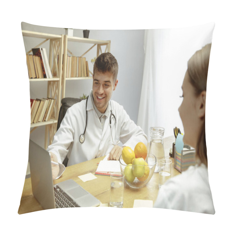 Personality  Smiling Nutritionist Showing A Healthy Diet Plan To Patient Pillow Covers