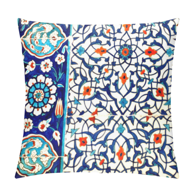 Personality  Iznik Tile From Ancient Ottoman Era.The Tiles Were Decorated By Master Artisans, So-called Nakkash, That Were Brought From Throughout The Empire To Istanbul And Iznik To Carry Out This Art Pillow Covers