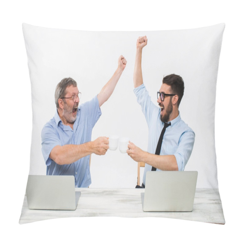 Personality  The Two Colleagues Working Together At Office On White Background Pillow Covers