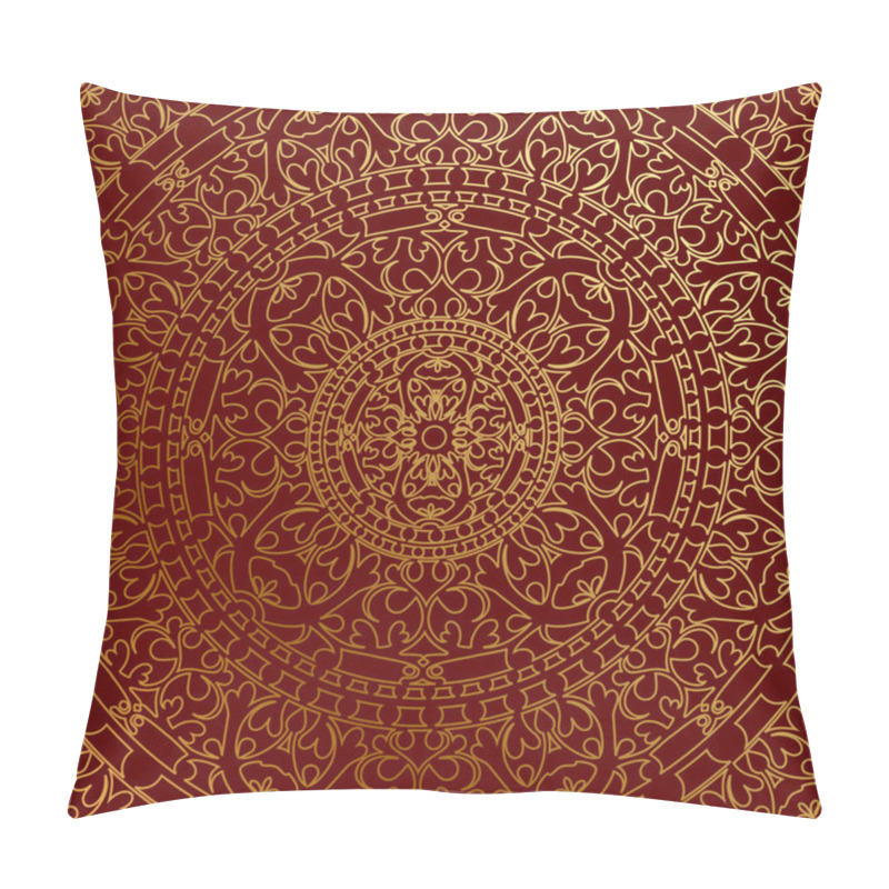 Personality  Vector Oriental Red Background With Gold Ornament Pillow Covers