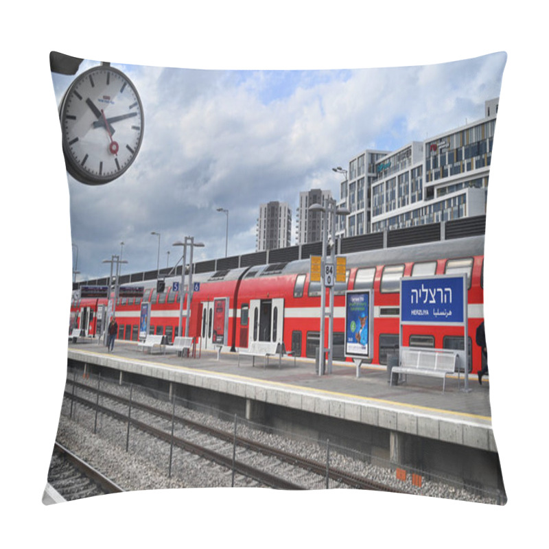 Personality  HERZLIYA, ISRAEL - DECEMBER 2019: Double Decker Train On Israel Railways Open Air Train Platform. Pillow Covers