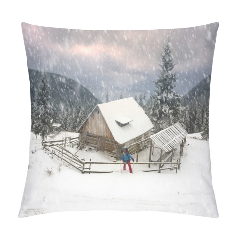 Personality  Lonely House In Winter Blizzard Pillow Covers