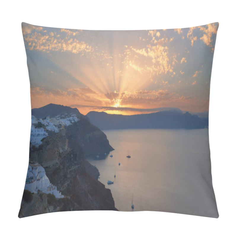 Personality  Oia Village, Sunrise Over Famous Volcanic Caldera On Santorini I Pillow Covers