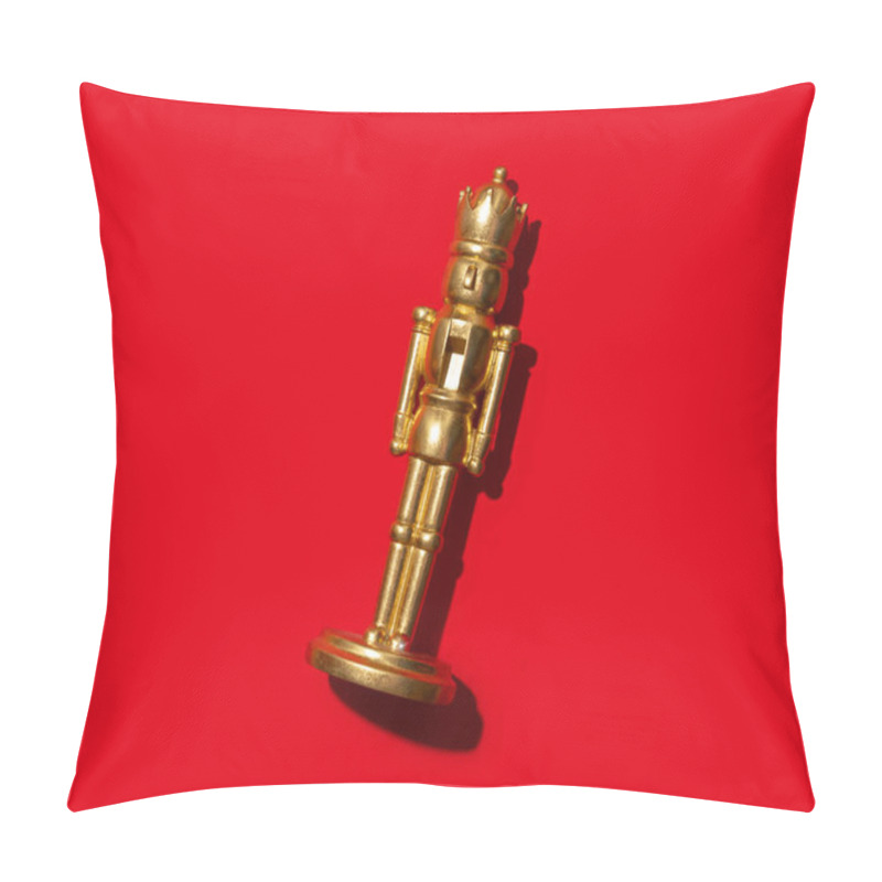 Personality  A Golden Nutcracker Figurine Standing Upright Against A Bold Red Background. This Minimalist And Vibrant Composition Emphasizes Holiday Cheer, Festive Tradition, And Timeless Decorative Elegance. Pillow Covers