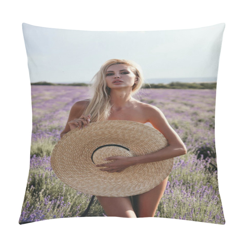 Personality  Beautiful Woman With Blond Hair Posing With Big Elegant Straw Ha Pillow Covers