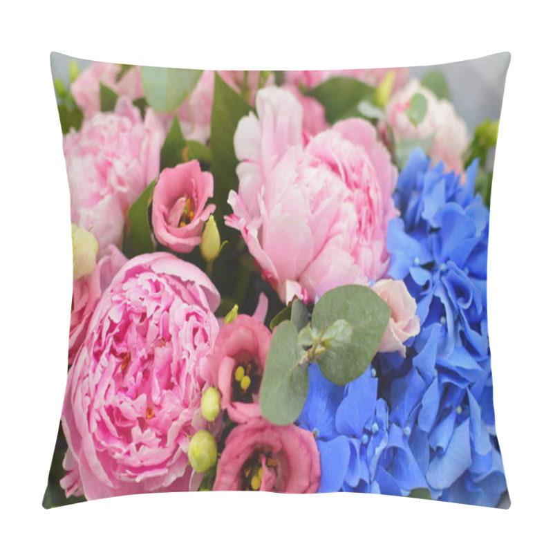 Personality  Beautiful Bouquet With Pink Roses In Stylish Modern Packing On A White Table. Concept Of Flower Shop. Romantic Bouquet For A Postcard For A Holiday A Mother's Day, Valentine's Day. Close Up Pillow Covers