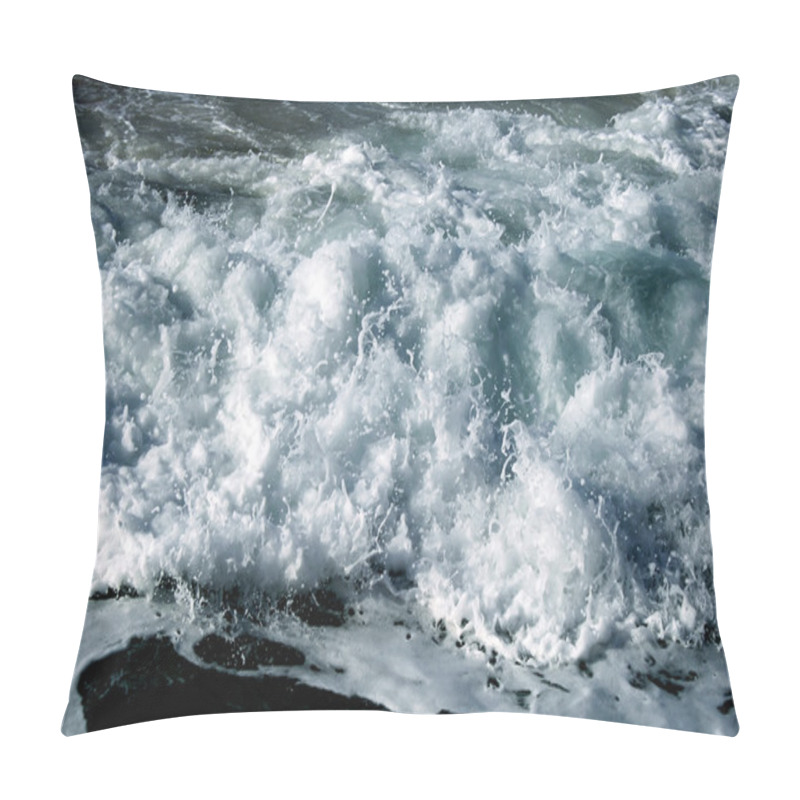 Personality  Suds Of Waves Pillow Covers