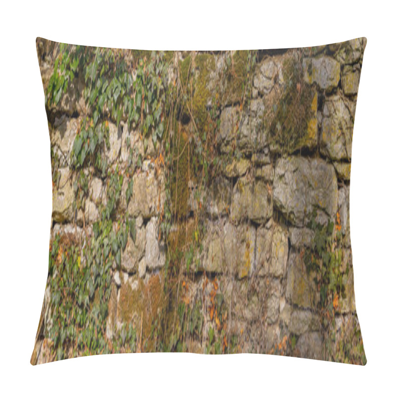 Personality  An Aged Stone Wall Adorned With Creeping Ivy And Patches Of Green Moss, Illustrating The Harmony Of Natural And Man-made Structures In A Rustic And Peaceful Environment. Pillow Covers