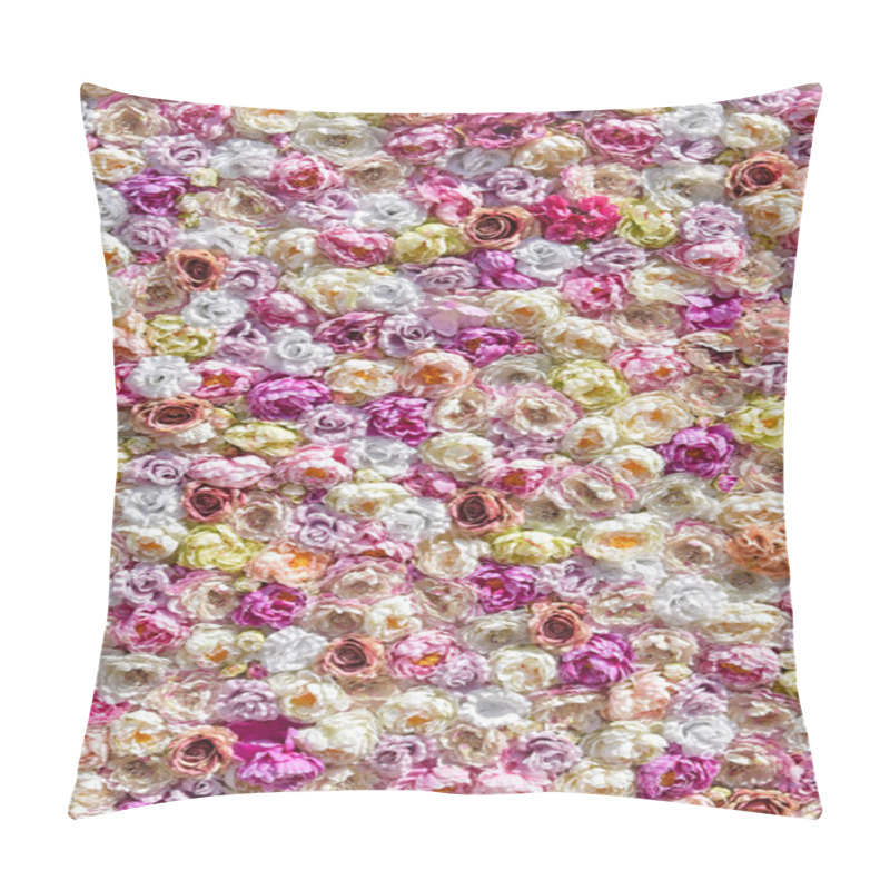 Personality  Roses Background In Summer Time Pillow Covers