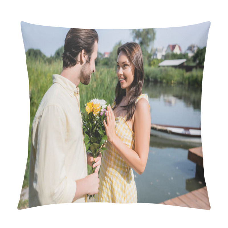 Personality  Bearded Man Holding Bouquet Of Flowers Near Happy Woman In Dress Near Lake  Pillow Covers