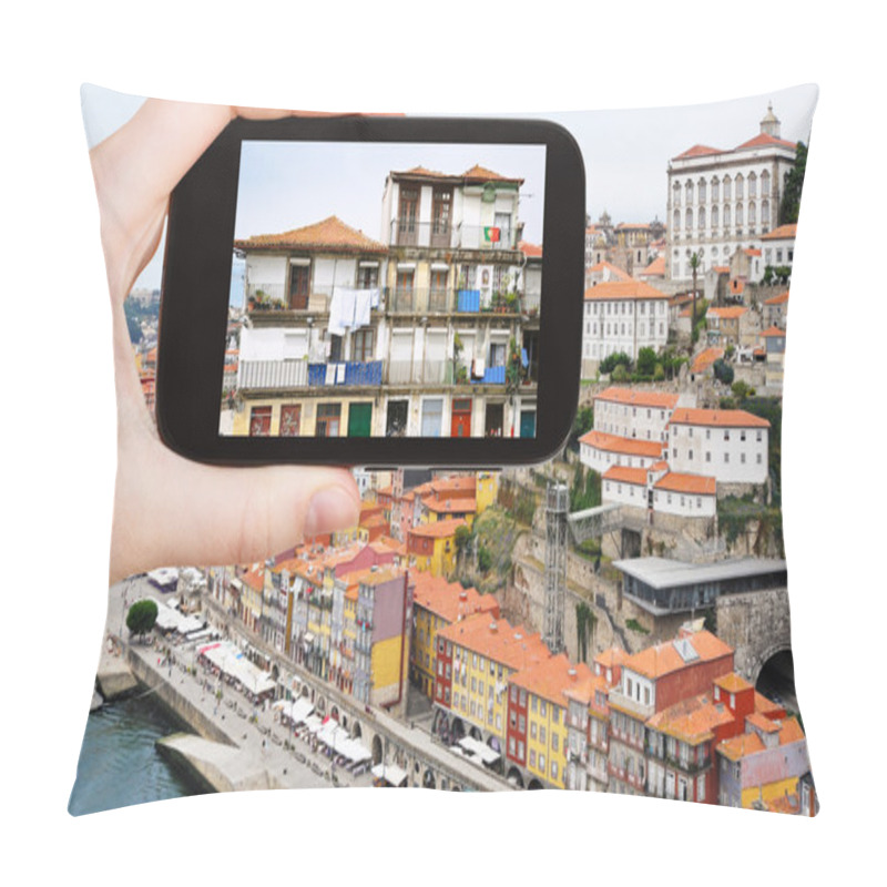 Personality  Tourist Taking Photo Of Porto City Pillow Covers