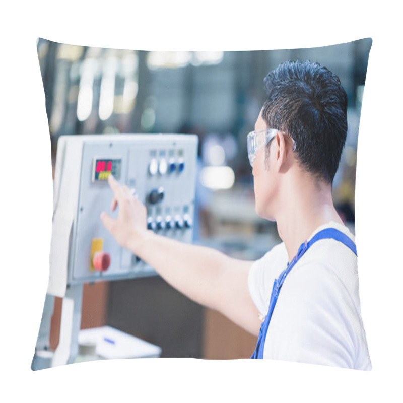 Personality  Worker Pressing Buttons On CNC Machine In Factory Pillow Covers