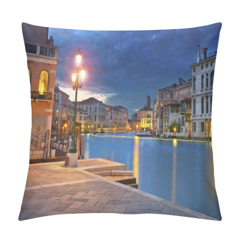 Personality  Venice. Pillow Covers