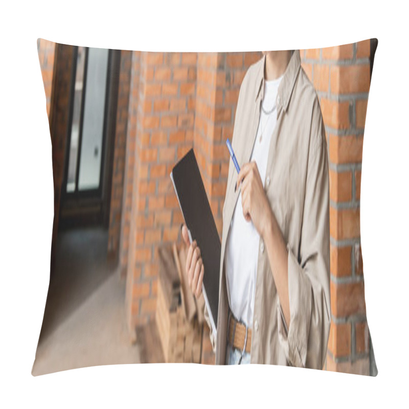 Personality  Cropped View Of African American Real Estate Agent Holding Folder And Pen In New House, Banner Pillow Covers