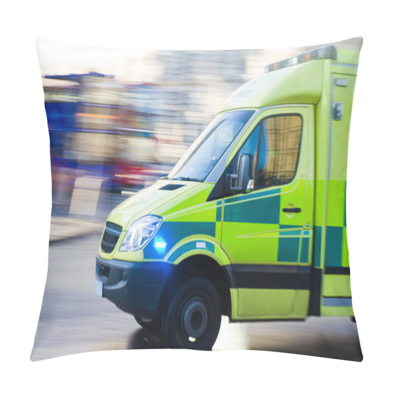 Personality  Urgent Ambulance In London In Motion Blur Pillow Covers