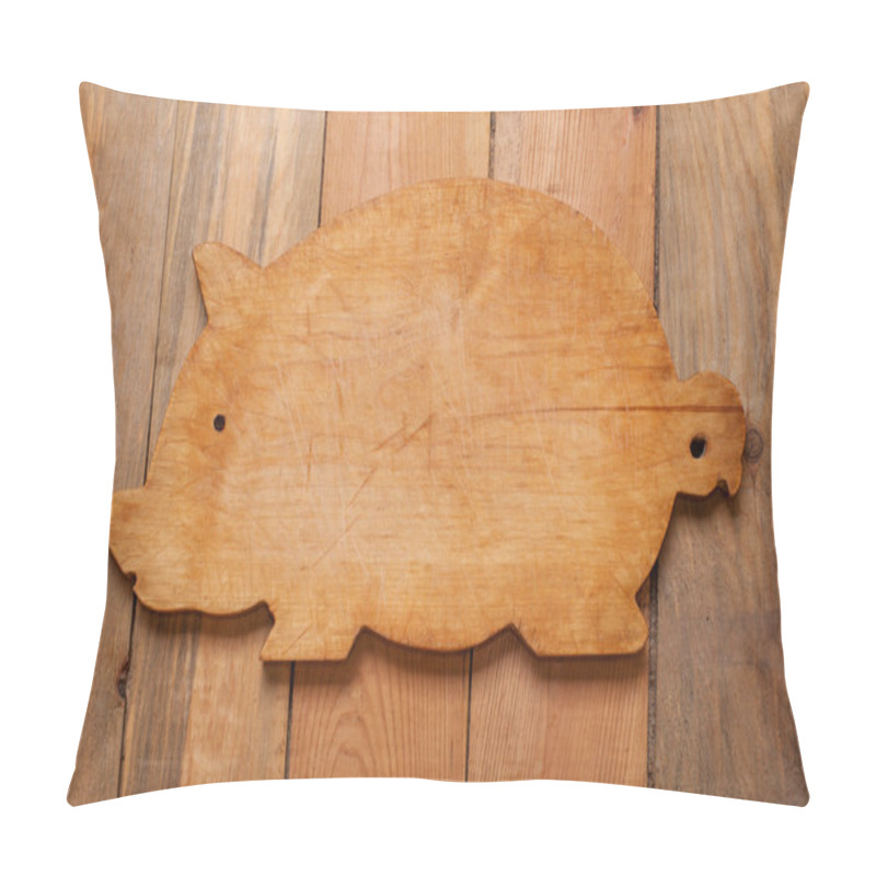 Personality  Cutting Board In The Form Of A Pig On An Old Wooden Table01 Pillow Covers