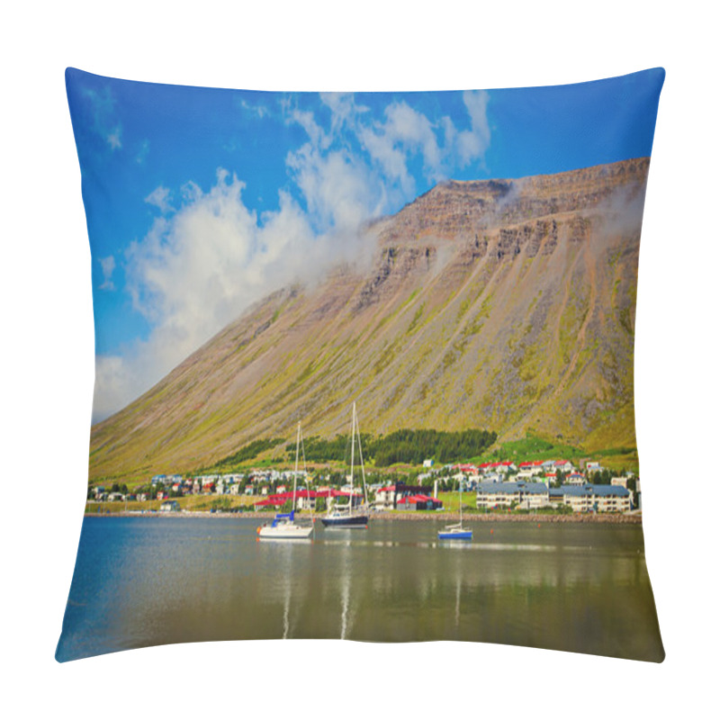 Personality  Beautiful View Of Icelandic Fjord Isafjordur And City In Iceland With Red Houses, Ships And Yachts, Vestfirdir Pillow Covers