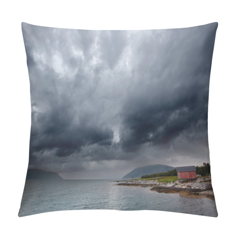 Personality  Sea Storm Pillow Covers