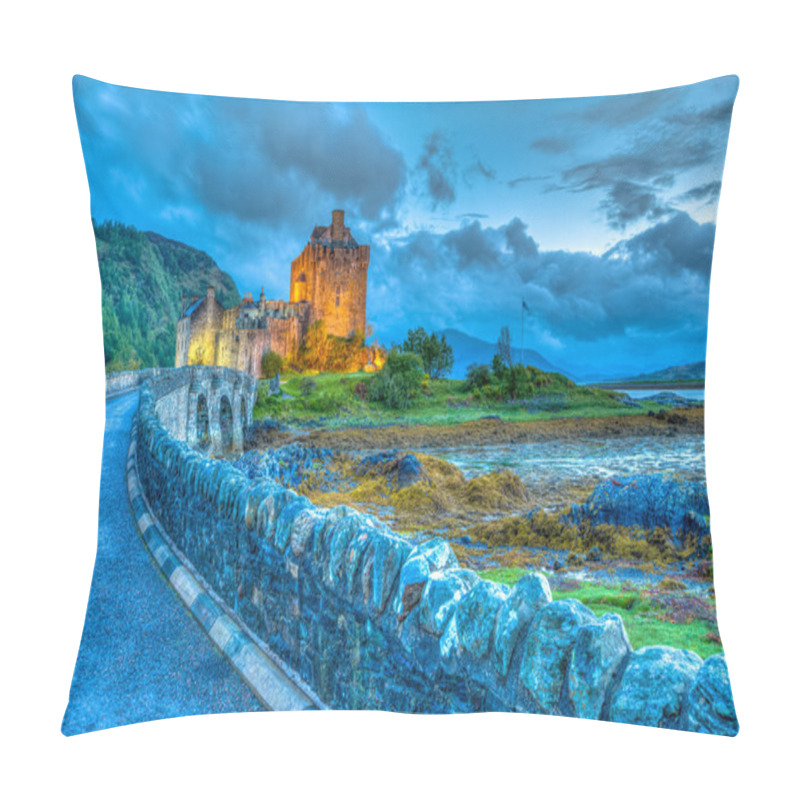 Personality  Eilean Donan Castle Pillow Covers