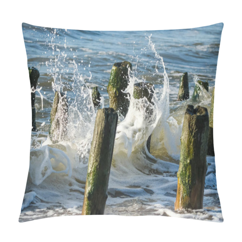 Personality  Dynamic Close-up Of Ocean Waves Splashing Against Weathered Mossy Wooden Posts, Capturing Motion, Texture, And Coastal Energy. Pillow Covers