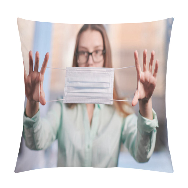 Personality  The Girl Holds A Medical Mask In Her Hands Pillow Covers