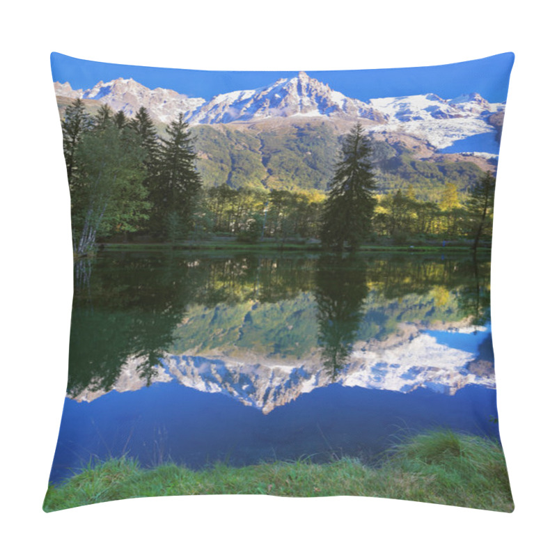 Personality  Snowy Mountain Resort Of Chamonix Pillow Covers