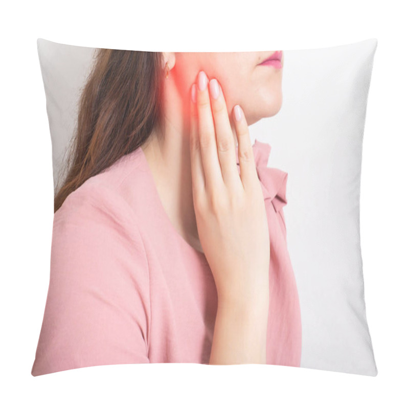 Personality  Beautiful Girl Holding Her Hand On The Lower Jaw Of The Tooth, Which Has An Inflamed Tooth Nerve, Dental Abscess Pillow Covers