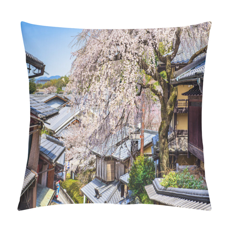 Personality  Kyoto, Japan In Spring Pillow Covers