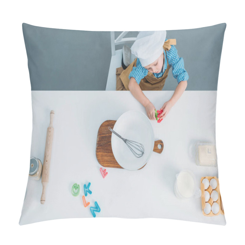 Personality  Top View Of Little Boy In Cooking Hat Sitting At Table With Kitchenware And Ingredients Pillow Covers