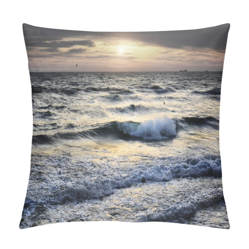 Personality  Portrait Of Sea Wave On Sunset Pillow Covers