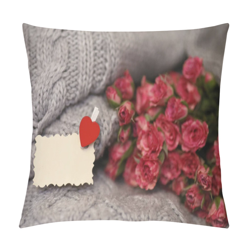 Personality  Bouquet Of Red Roses On Textile Sweater Pillow Covers