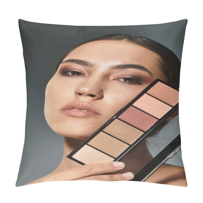 Personality  A Confident Woman Elegantly Holds A Makeup Palette, Highlighting Her Flawless Skin And Artistry. Pillow Covers