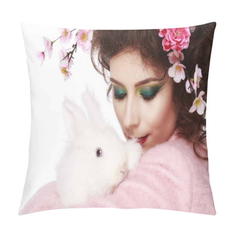 Personality  Woman With A Bunny, Eggs And Flowers Spring Easter Concept Pillow Covers